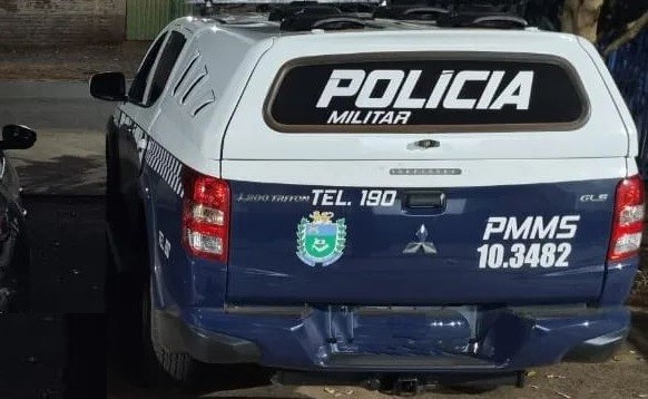Em Itaquiraí, PM prende jovem por realizar manobras perigosas e resistir a abordagem