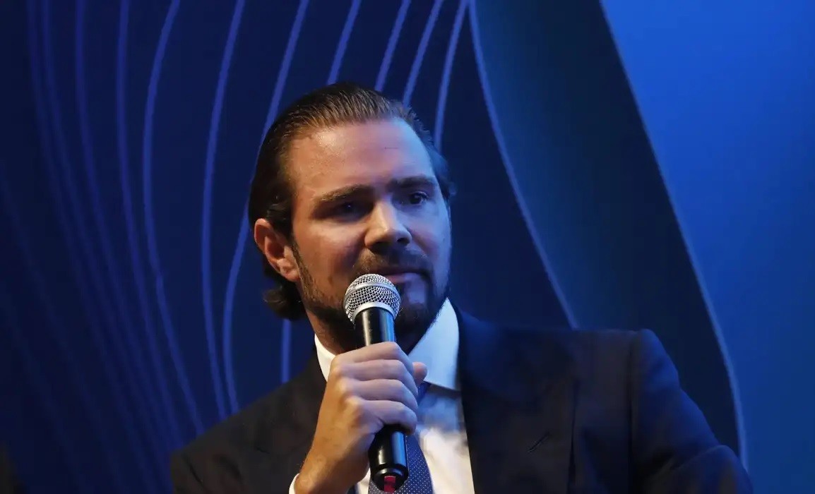 Justiça mantém prisão de Vorcaro e cunhado em audiência de custódia