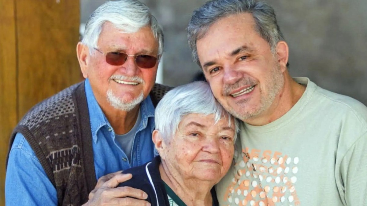 Aparecida dos Santos Loubet, mãe do deputado Vander, morre aos 83 anos