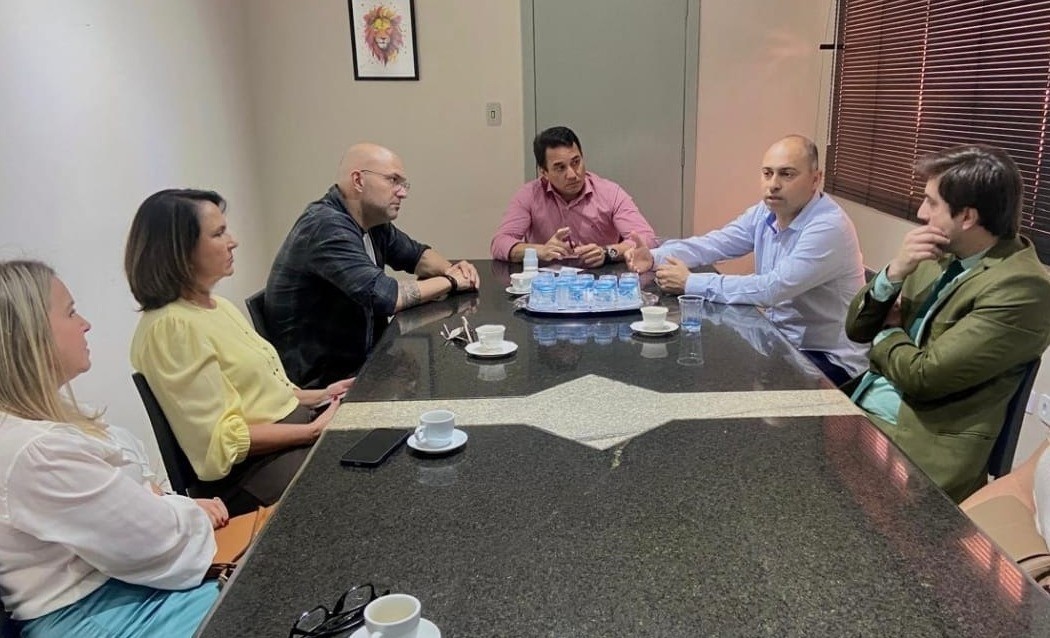 Naviraí amplia EJA com qualificação profissional e garante acesso ao Programa Pé-de-Meia