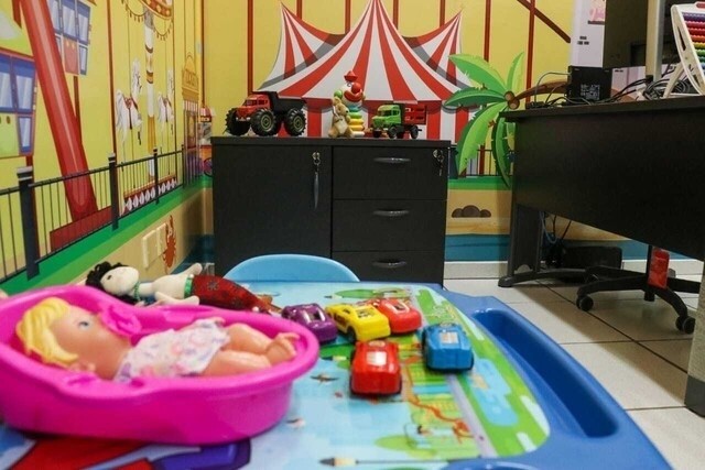 Recém-nascido é internado com sangramento craniano e suspeita de agressão